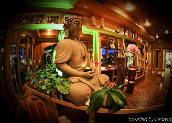 布里斯托尔酒店 萨斯费